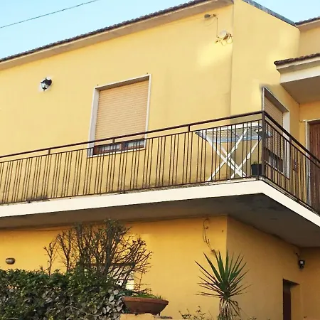 Apartment Marina House 2 *